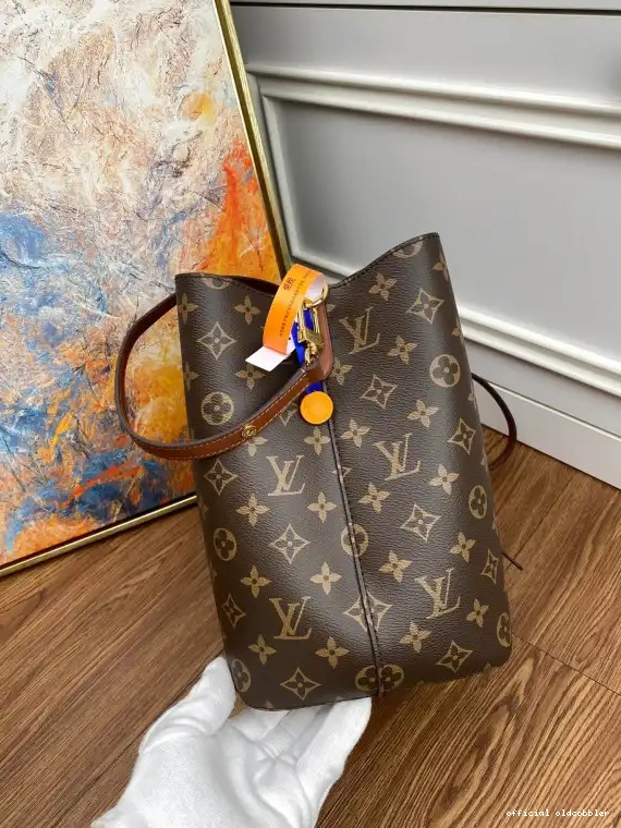 Official oldcobbler LOUIS VUITTON NÉONOÉ 0622